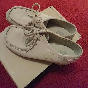 Clark Suade women Wallabees